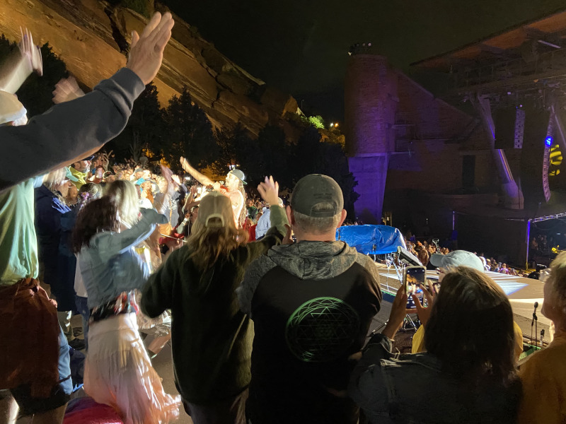 2021/06(June)/Jason-Jennifer-Barkmeier-Visit/800x600_2021-06-05-Colorado-28-Michael-Fronte-RedRocks.jpg
