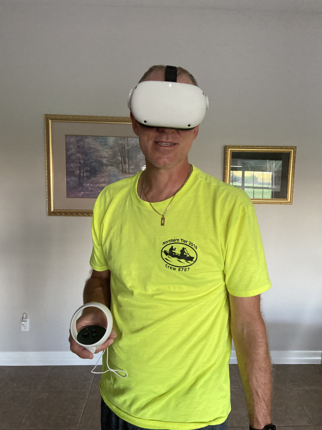 2021-05-04-Oculus-Quest2-VR-3-Travis.jpg