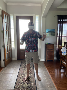2021-05-04-Oculus-Quest2-VR-1-Travis.jpg