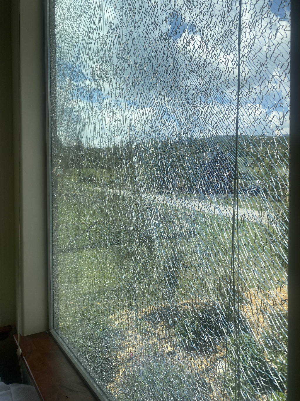 2021-07-16-Broken-Bedroom-Window-4.jpg