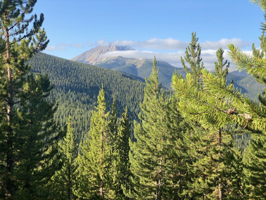 2021/07(July)/Colorado-Trail-with-Carl/1024x768_2021-07-23-Colorado-Trail-02-Segment6b-Landscape.jpg