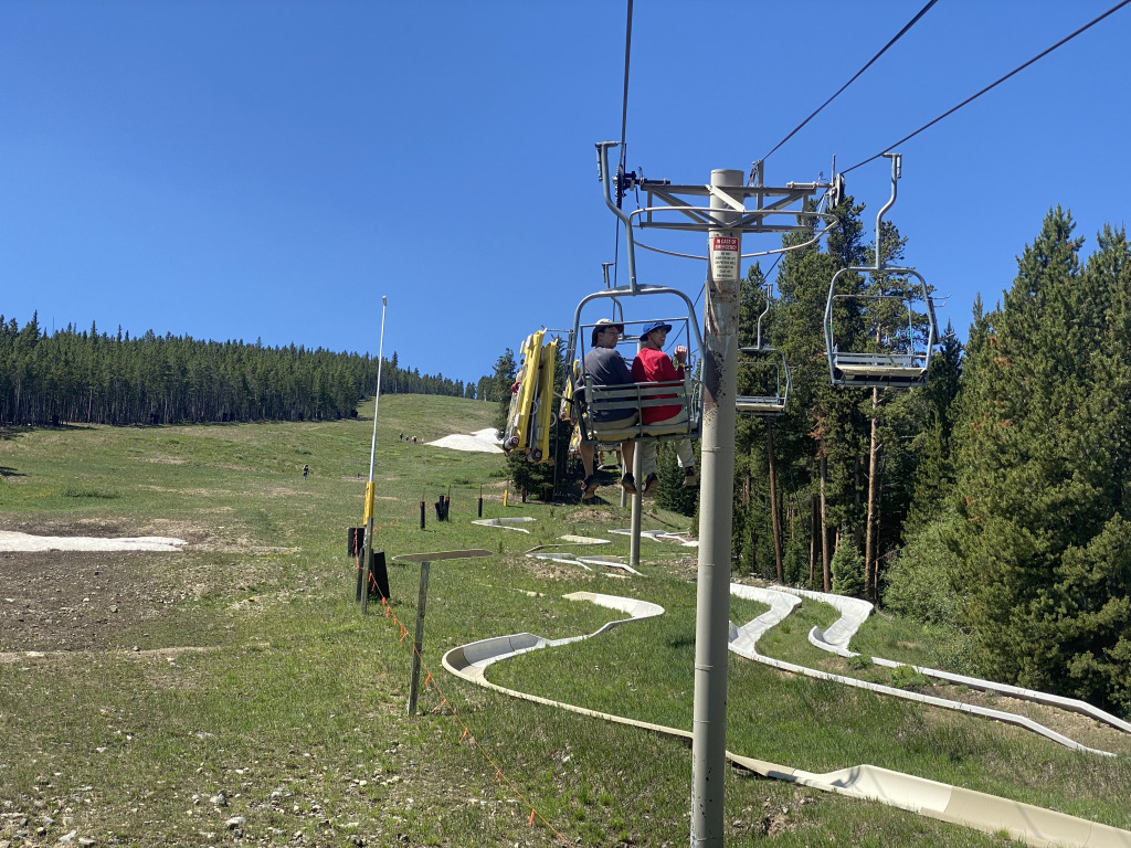 2021/07(July)/Steve-Stan-visit/1024x768_2021-07-07-Colorado-02-Alpine-Slide-Stan-Steve.jpg