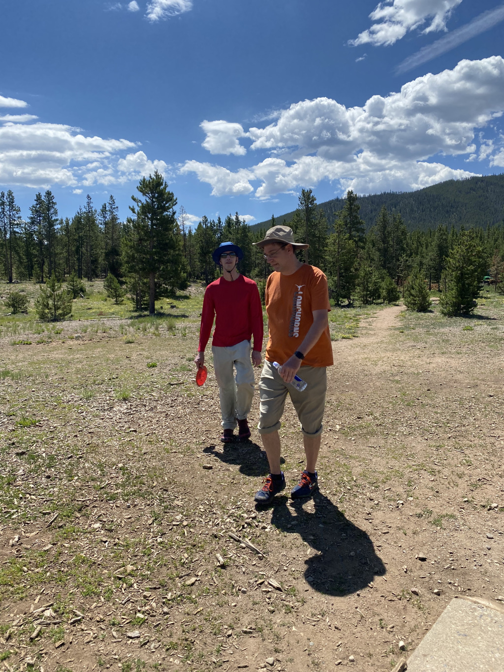 2021/07(July)/Steve-Stan-visit/1024x768_2021-07-08-Colorado-02-Disc-Golf-Stan-Steve.jpg