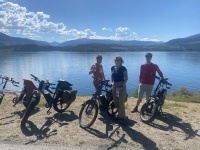 2021/07(July)/Steve-Stan-visit/2021-07-04-Colorado-01-Steve-Suzi-Stan.jpg