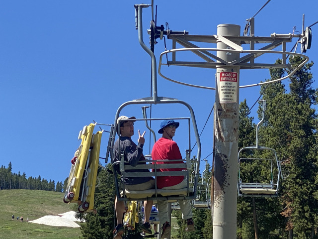 2021/07(July)/Steve-Stan-visit/640x480_2021-07-07-Colorado-03-Alpine-Slide-Steve-Stan.jpg