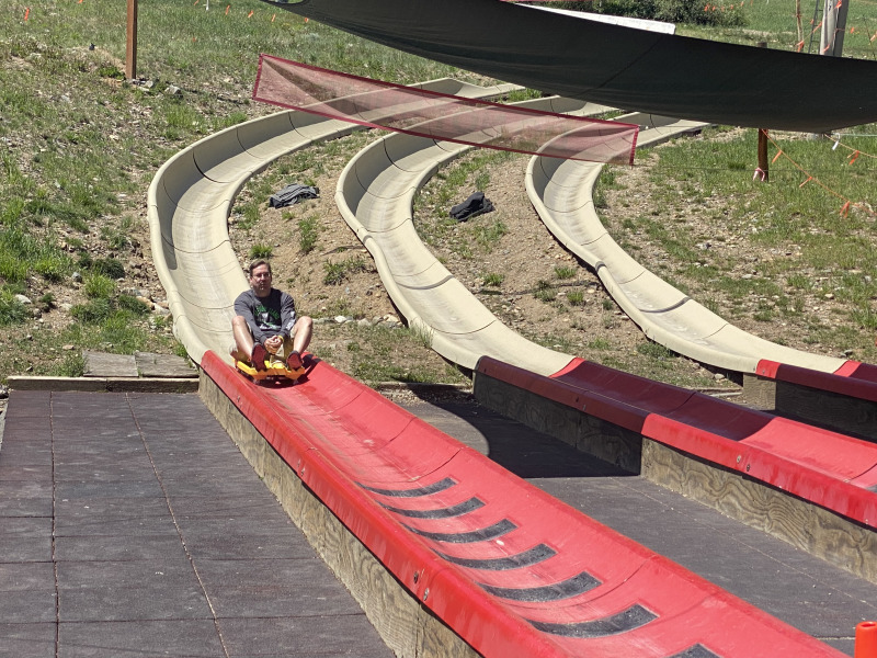 2021/07(July)/Steve-Stan-visit/800x600_2021-07-07-Colorado-09-Alpine-Slide-Steve.jpg