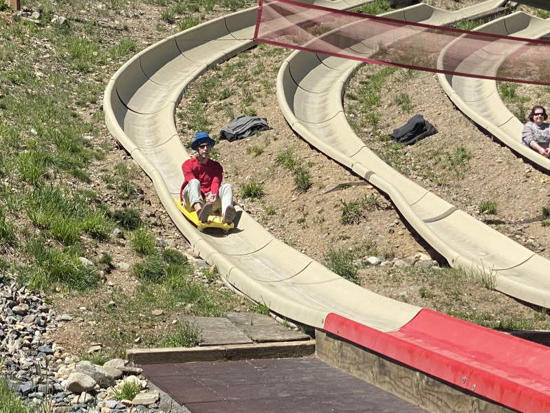 2021/07(July)/Steve-Stan-visit/800x600_2021-07-07-Colorado-11-Alpine-Slide-Stan.jpg