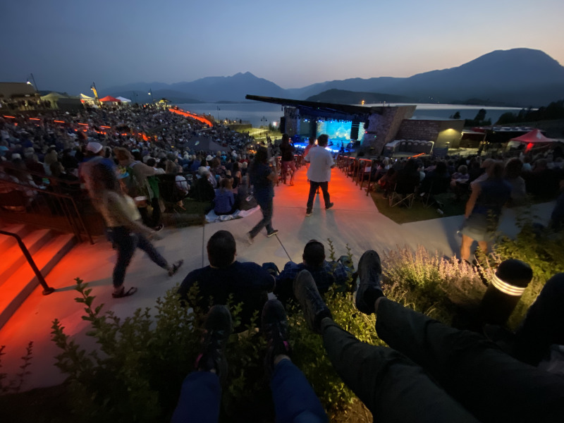 2021/08(August)/Breckenridge/800x600_2021-08-11-Colorado-05-Dillon-Amphitheater.jpg