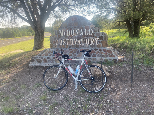 2021/08(August)/Davis-Mountains-Fitness-Camp/640x480_2021-08-06-DMFC-02-Mcdonald-Observatory-Ride-10-miles.jpg