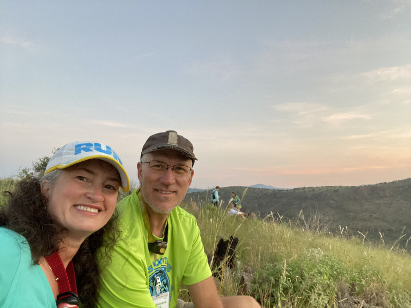 2021/08(August)/Davis-Mountains-Fitness-Camp/800x600_2021-08-07-DMFC-04-Sunrise-Suzi-Travis.jpg