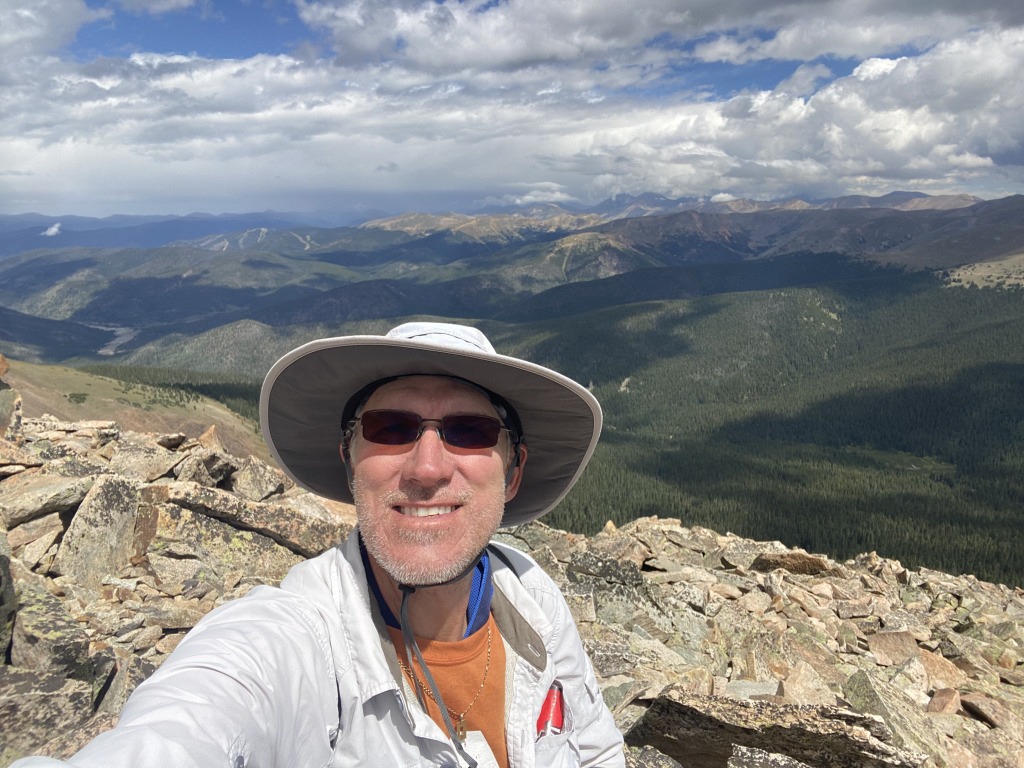2021-08-23-Mt-Guyot-14-Travis.jpg