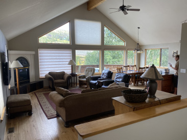 2021-09-16-Colorado-House-Pic-17.jpg