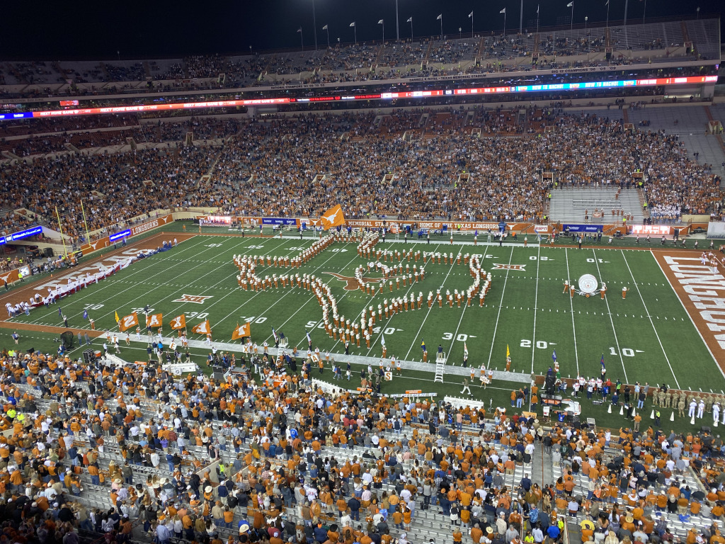 2021-11-13-UT-Football-09.jpg