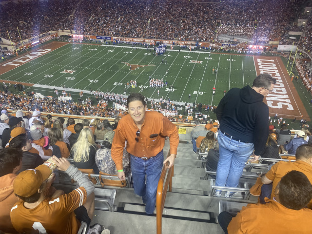 2021-11-13-UT-Football-12-Bill.jpg