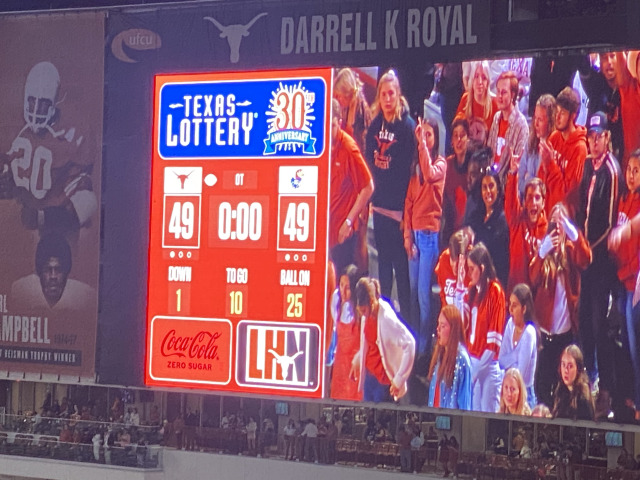 2021-11-13-UT-Football-18.jpg