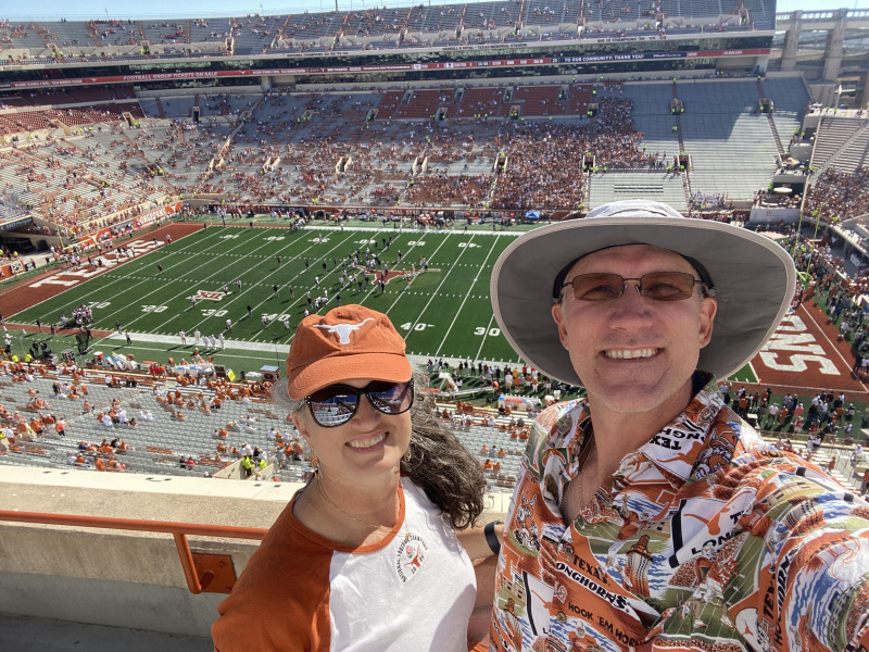 2021-09-25-UT-Football-07-Suzi-Travis.jpg