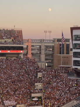 2021-09-18-UT-Football-10.jpg