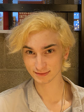 2021-10-08-Dax-Blonde-3.jpg