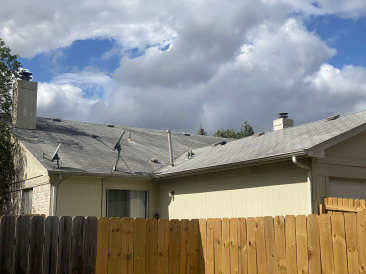 2021-11-02-Disraeli-Rental-House-Fence-Roof-pictures-02.jpg