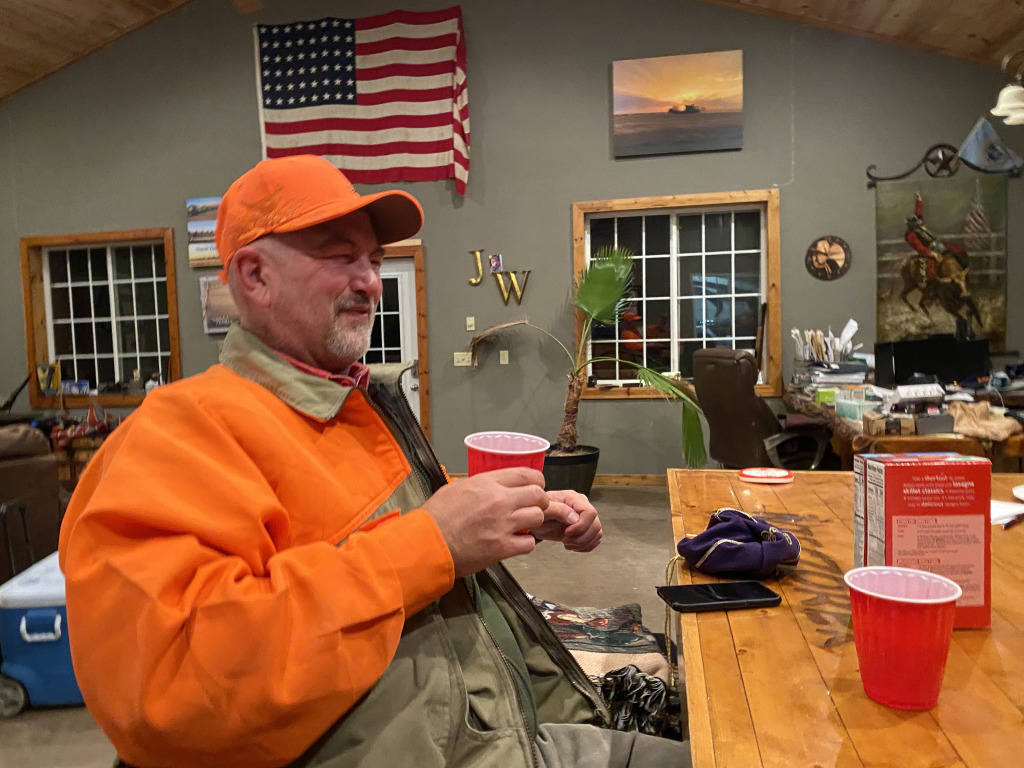 2021-11-11-South-Dakota-Hunting-09-Mike-CrownRoyal.jpg