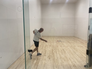 2021-12-03-Racquetball-Shane-handball-01.JPG