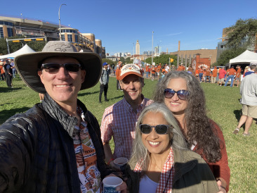 2021-10-16-UT-Football-02-Travis-Ben-Kavita-Suzi-GOOD.jpg
