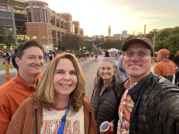 2021-11-13-UT-Football-05-Bill-Vava-Suzi-Travis-GOOD.jpg