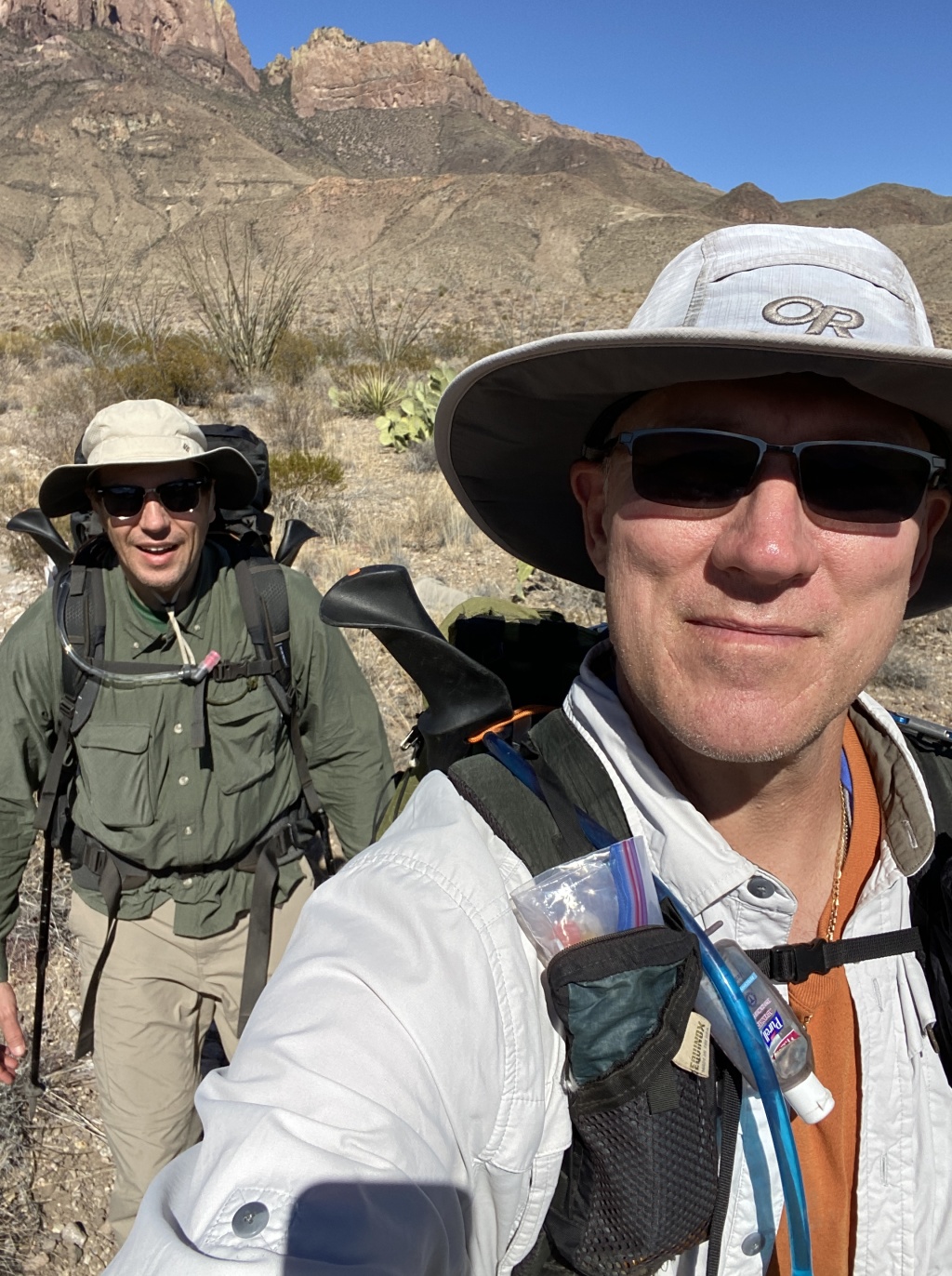 2022/01(January)/BigBend-Hiking/1024x768_2022-01-14-Big-Bend-Camping-Crew8787-37-Ben-Travis.JPG