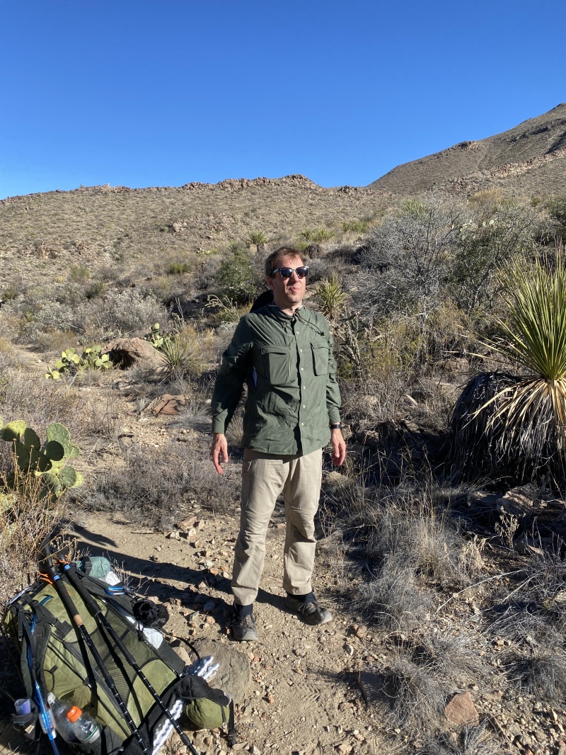 2022/01(January)/BigBend-Hiking/800x600_2022-01-14-Big-Bend-Camping-Crew8787-41-Ben.JPG