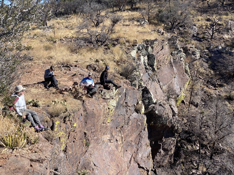 2022/01(January)/BigBend-Hiking/800x600_2022-01-16-Big-Bend-Camping-Crew8787-110.JPG