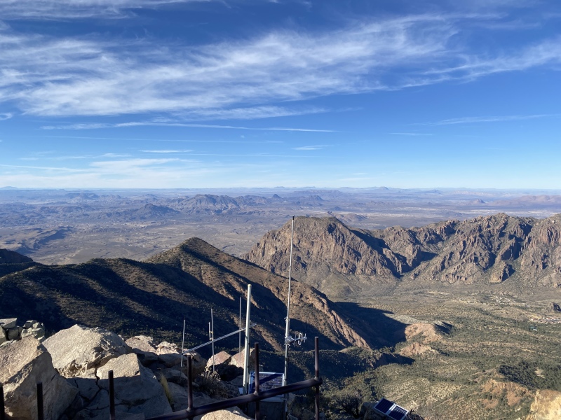 2022/01(January)/BigBend-Hiking/800x600_2022-01-16-Big-Bend-Camping-Crew8787-135-Mt-Emory.JPG
