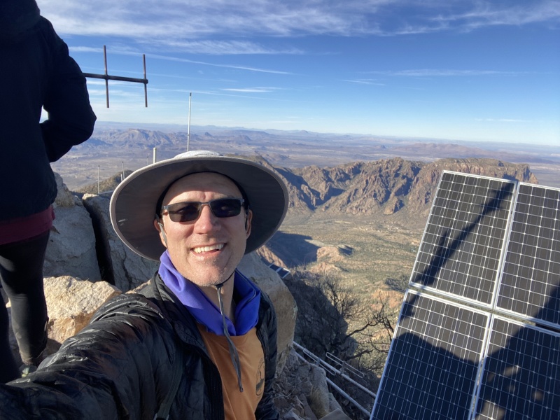 2022/01(January)/BigBend-Hiking/800x600_2022-01-16-Big-Bend-Camping-Crew8787-137-Mt-Emory-Travis.JPG