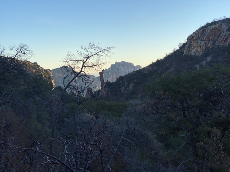 2022/01(January)/BigBend-Hiking/800x600_2022-01-17-Big-Bend-Camping-Crew8787-203.JPG