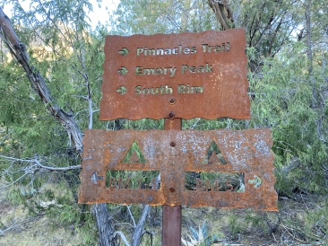 2022-01-13-Big-Bend-Camping-Crew8787-10-trail-sign.JPG
