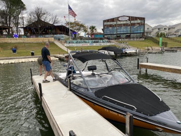 2021-12-05-Lake-LBJ-Hydrofoil-4-Shane.JPG