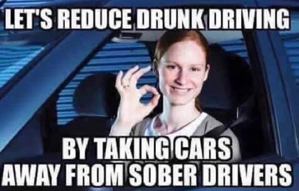 2022/01(January)/Memes/1024x768_Reduce-Drunk-Driving-gun-comparison.JPG