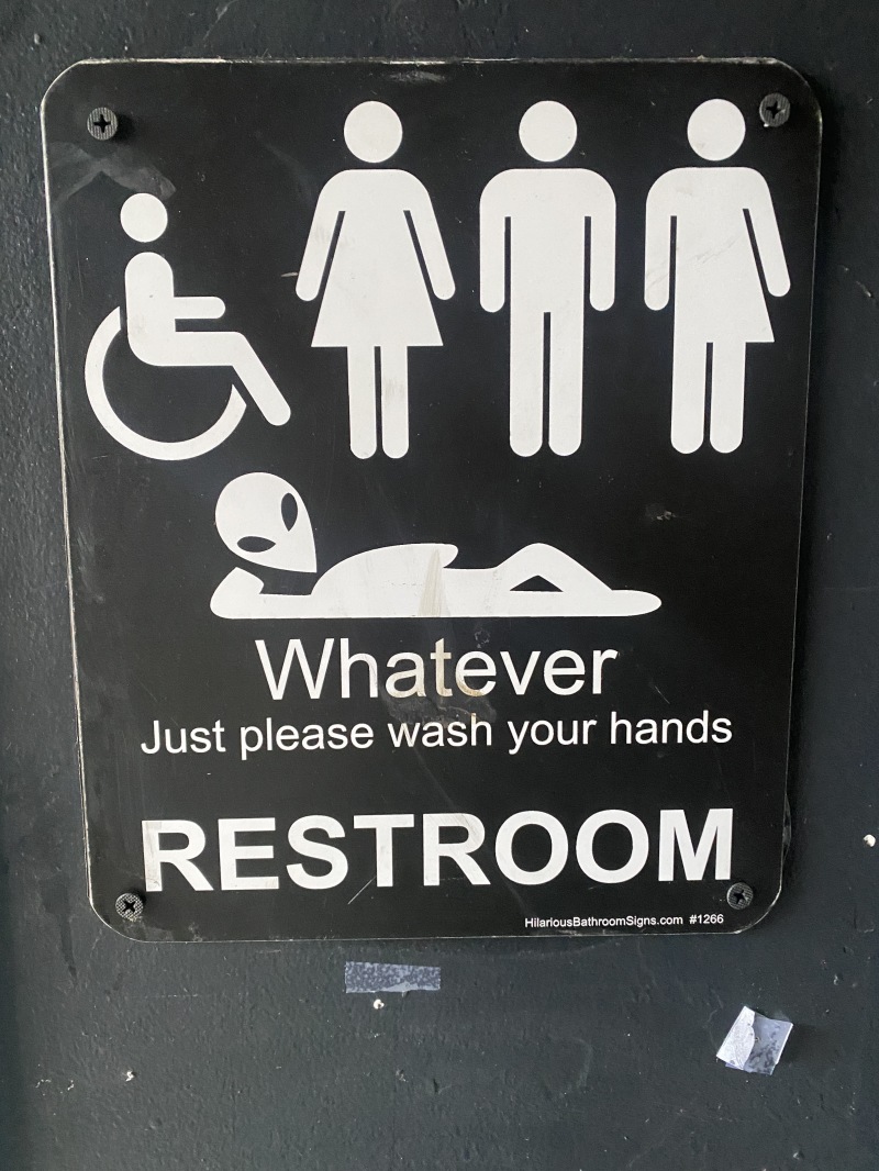 2022/01(January)/Memes/800x600_Restroom-Whatever.JPG