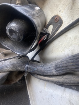 2022-09-26-Sprinter-Additional-Horn-3.JPG