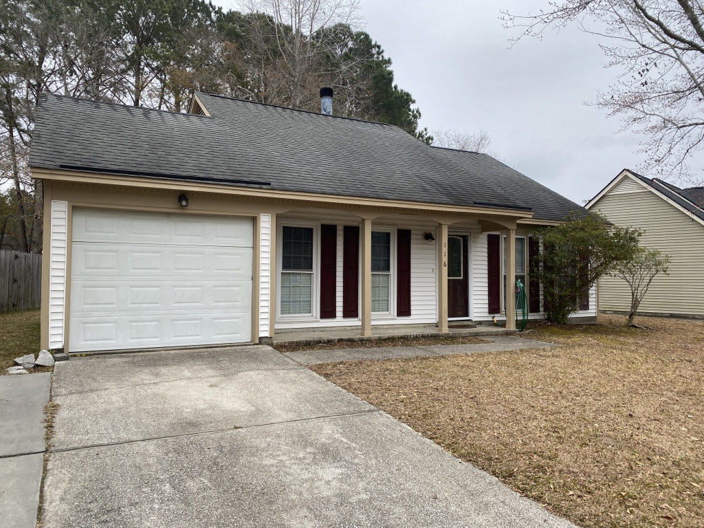 2022/02(February)/Chance-Navy-Graduation-House-Hunting/1024x768_2022-02-06-House-Hunting-07.JPG