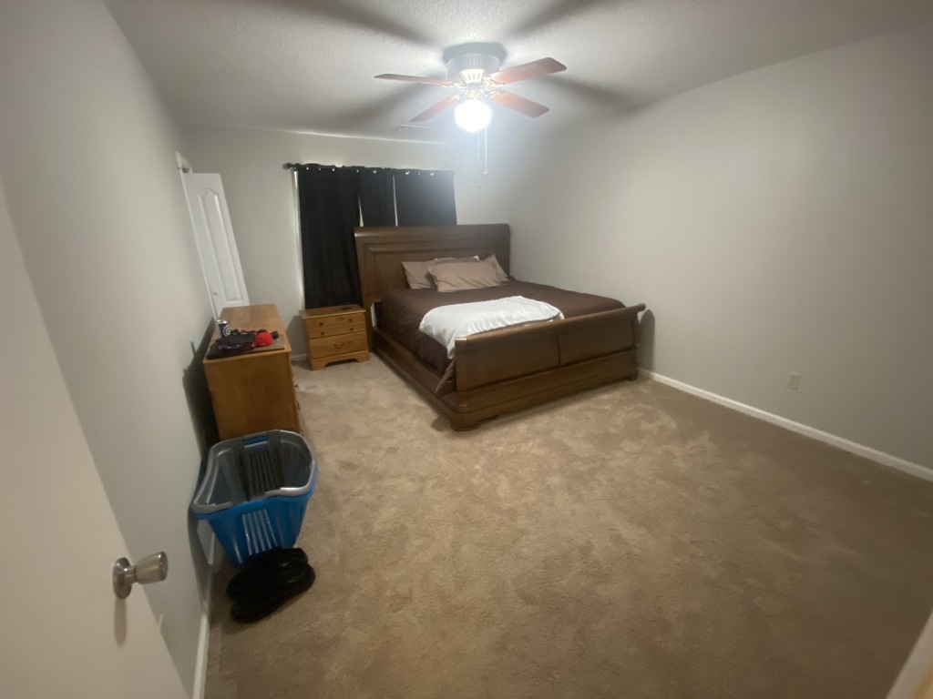 2022/02(February)/Chance-Navy-Graduation-House-Hunting/1024x768_2022-02-06-House-Hunting-14.JPG