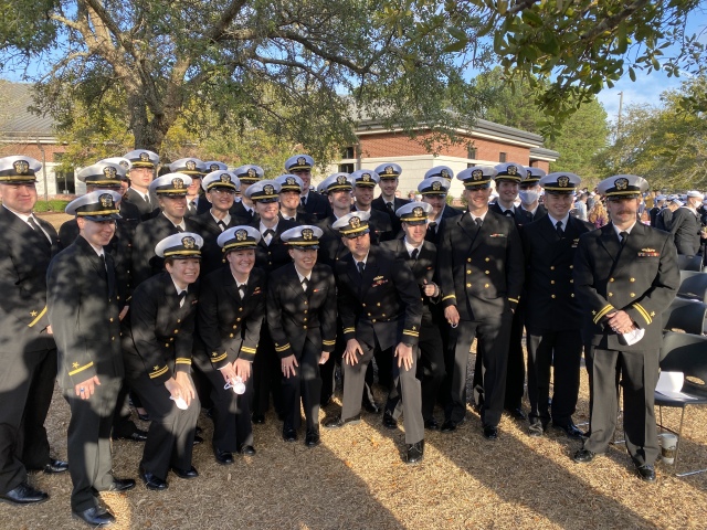 2022/02(February)/Chance-Navy-Graduation-House-Hunting/640x480_2022-02-04-Chance-Graduation-Navy-PTC-14.JPG
