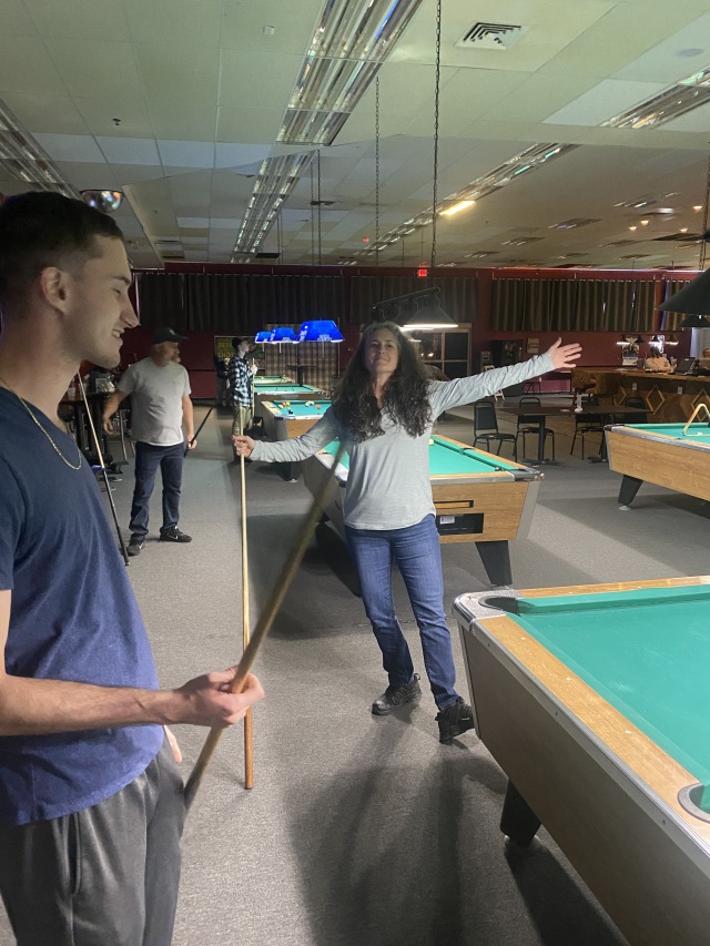 2022/02(February)/Chance-Navy-Graduation-House-Hunting/640x480_2022-02-05-Pool-Hall-5-Chance-Suzi.JPG