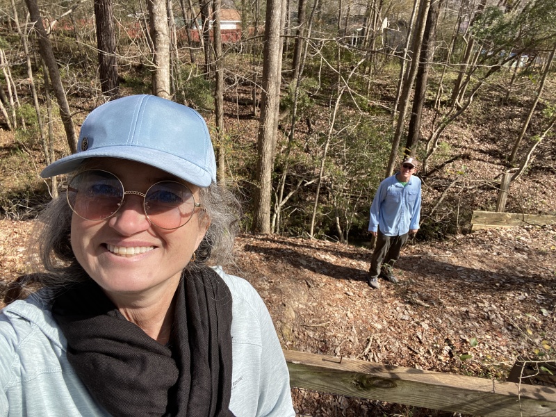 2022/02(February)/Chance-Navy-Graduation-House-Hunting/800x600_2022-02-05-Hiking-08-Suzi-Travis.JPG