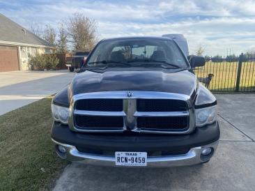 2021-12-01-Dodge-2004Pickup-New-Plates-broken-grill.JPG
