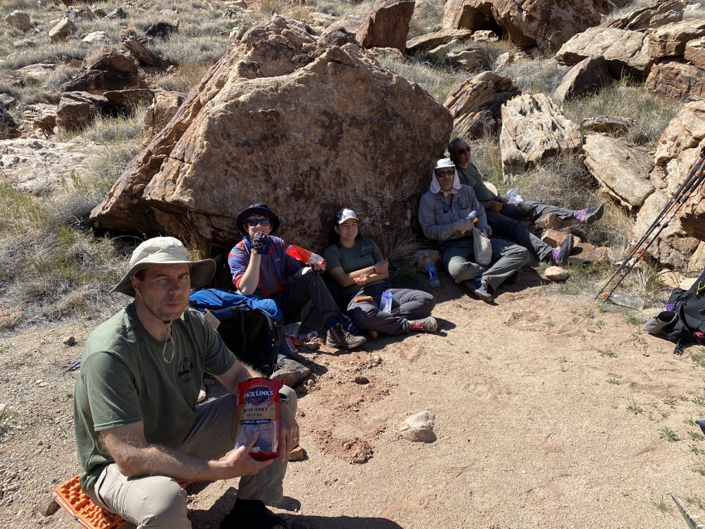 2022/03(March)/Grand-Canyon-Crew8787/1024x768_2022-03-14-Grand-Canyon-069a-Ben-Quade-Addison-Carl-Guy.JPG