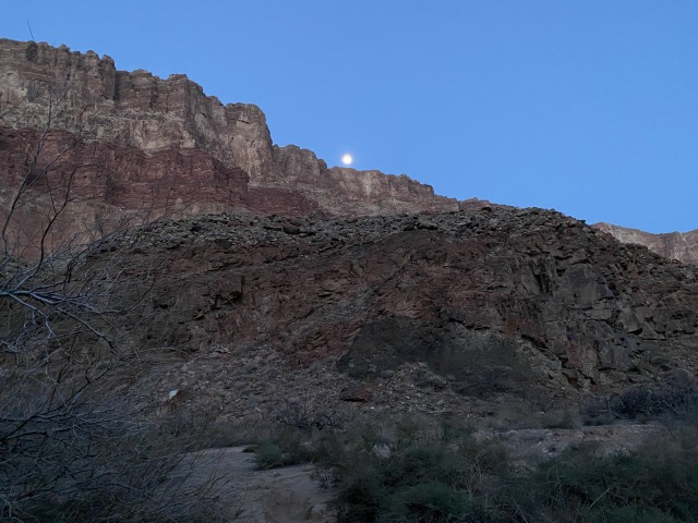 2022/03(March)/Grand-Canyon-Crew8787/640x480_2022-03-15-Grand-Canyon-100.JPG