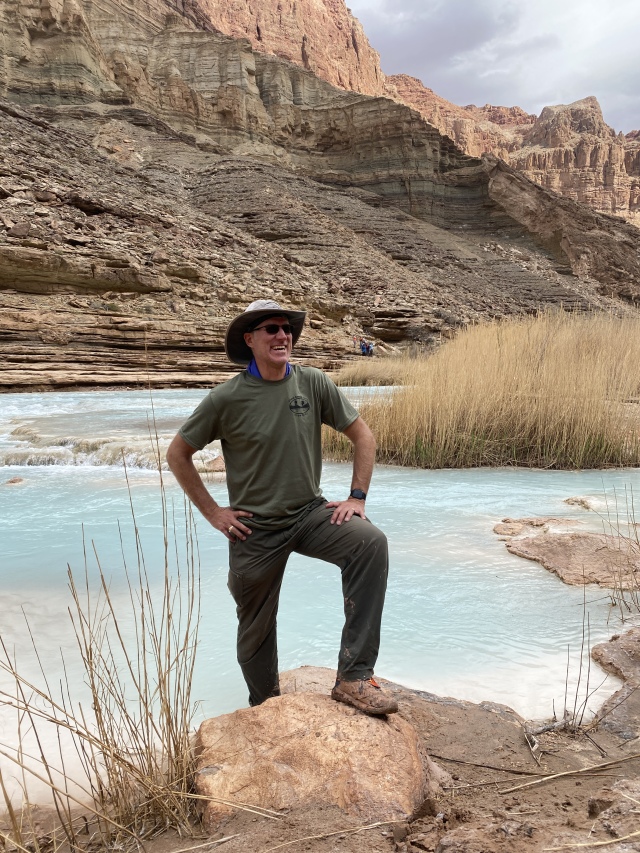 2022-03-16-Grand-Canyon-160-Travis-muddy-shoes.JPG