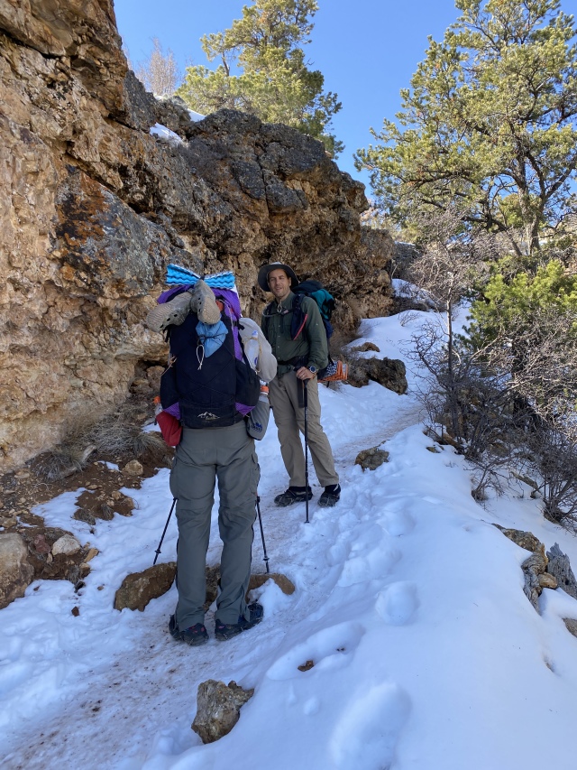 2022/03(March)/Grand-Canyon-Crew8787/640x480_2022-03-18-Grand-Canyon-222-Carl-Ben.JPG