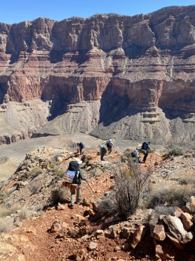 2022-03-14-Grand-Canyon-068-Ben-Quade-Guy-Carl-Nicole-Addison.JPG