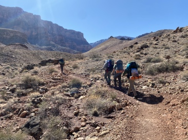 2022-03-17-Grand-Canyon-196-Nicole-Carl-Guy-Ben.JPG